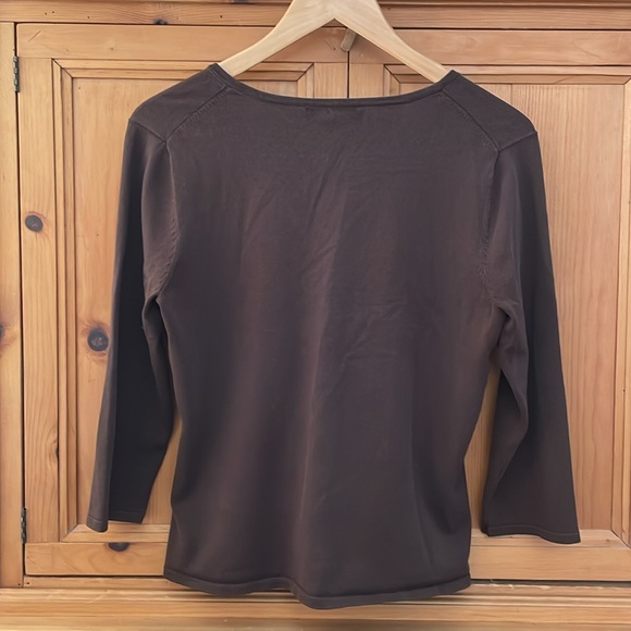 Cable & Gauge silk blend faux wrap crossover v-neck top, size Large - Picture 3 of 8